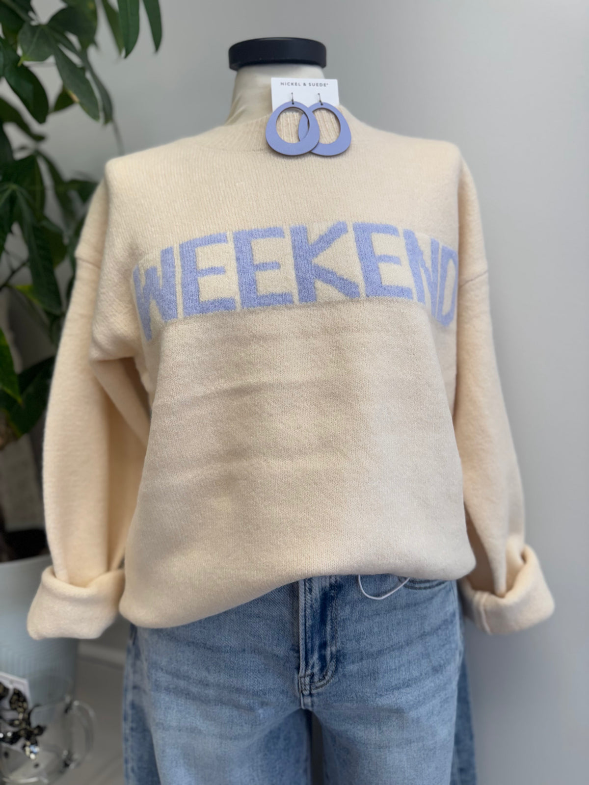 WEEKEND SWEATER